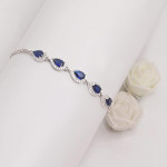 Anushka Sharma Rose Gold Studded Flower Bracelet